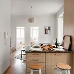 Alegria Living In * Лиссабон