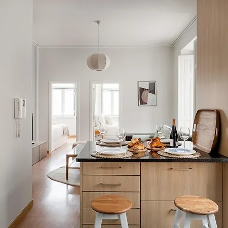 Alegria Living In Apartment